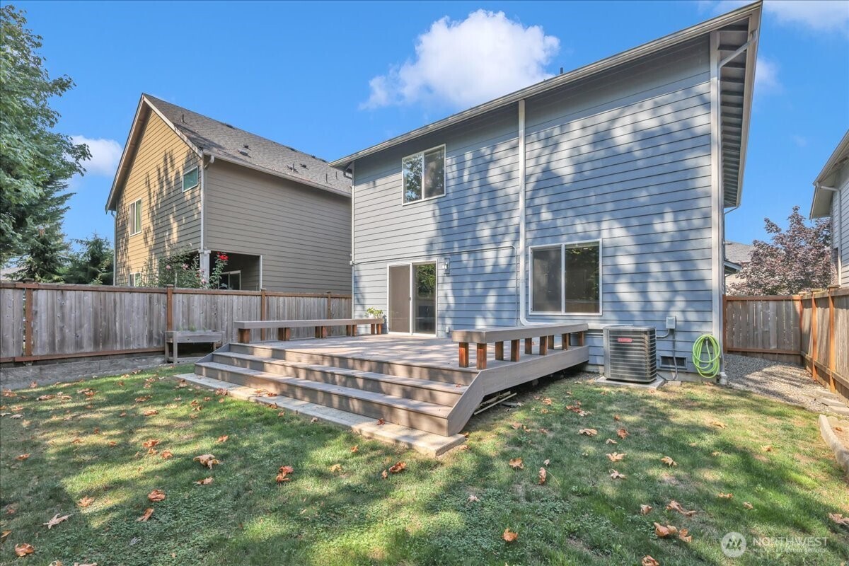 224 157th Place SW, Lynnwood, WA 98087