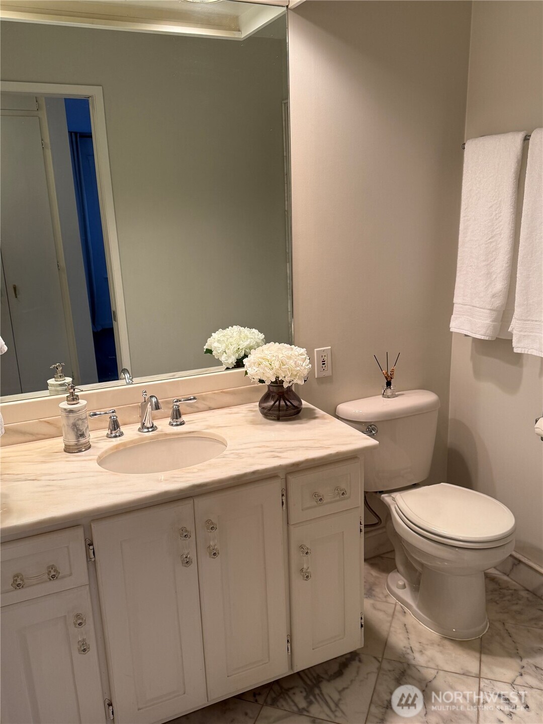 9144 Edgewater Drive SW, Lakewood, WA 98499