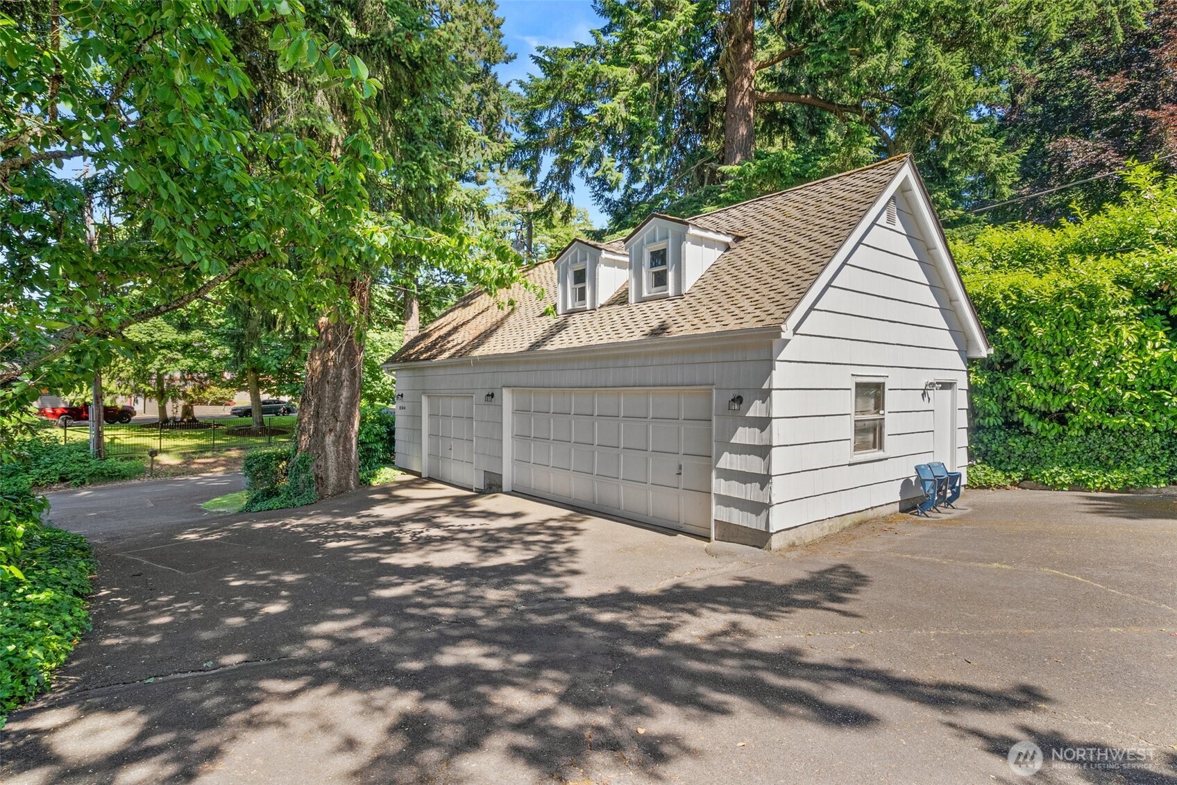 9144 Edgewater Drive SW, Lakewood, WA 98499