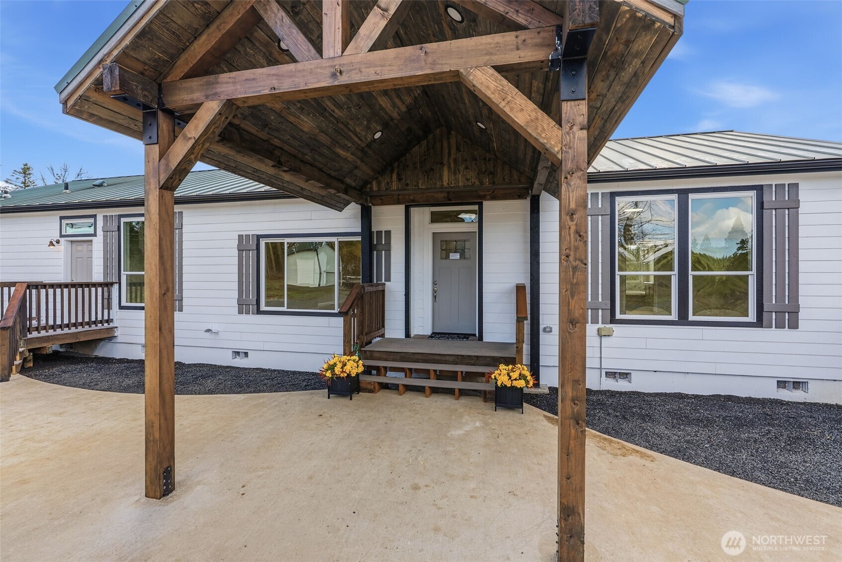 1184 US Hwy 12 , Chehalis, WA 98532