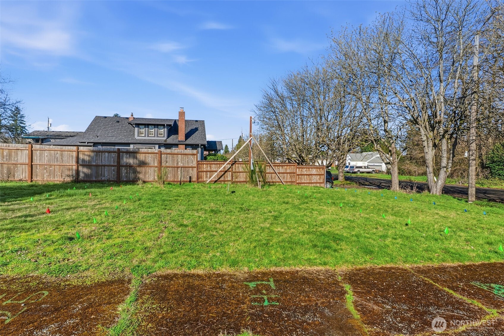 328 E 40th Street , Tacoma, WA 98404