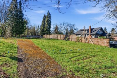 324 E 40th Street , Tacoma, WA 98404 - Photo 16