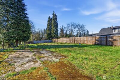 324 E 40th Street , Tacoma, WA 98404 - Photo 10