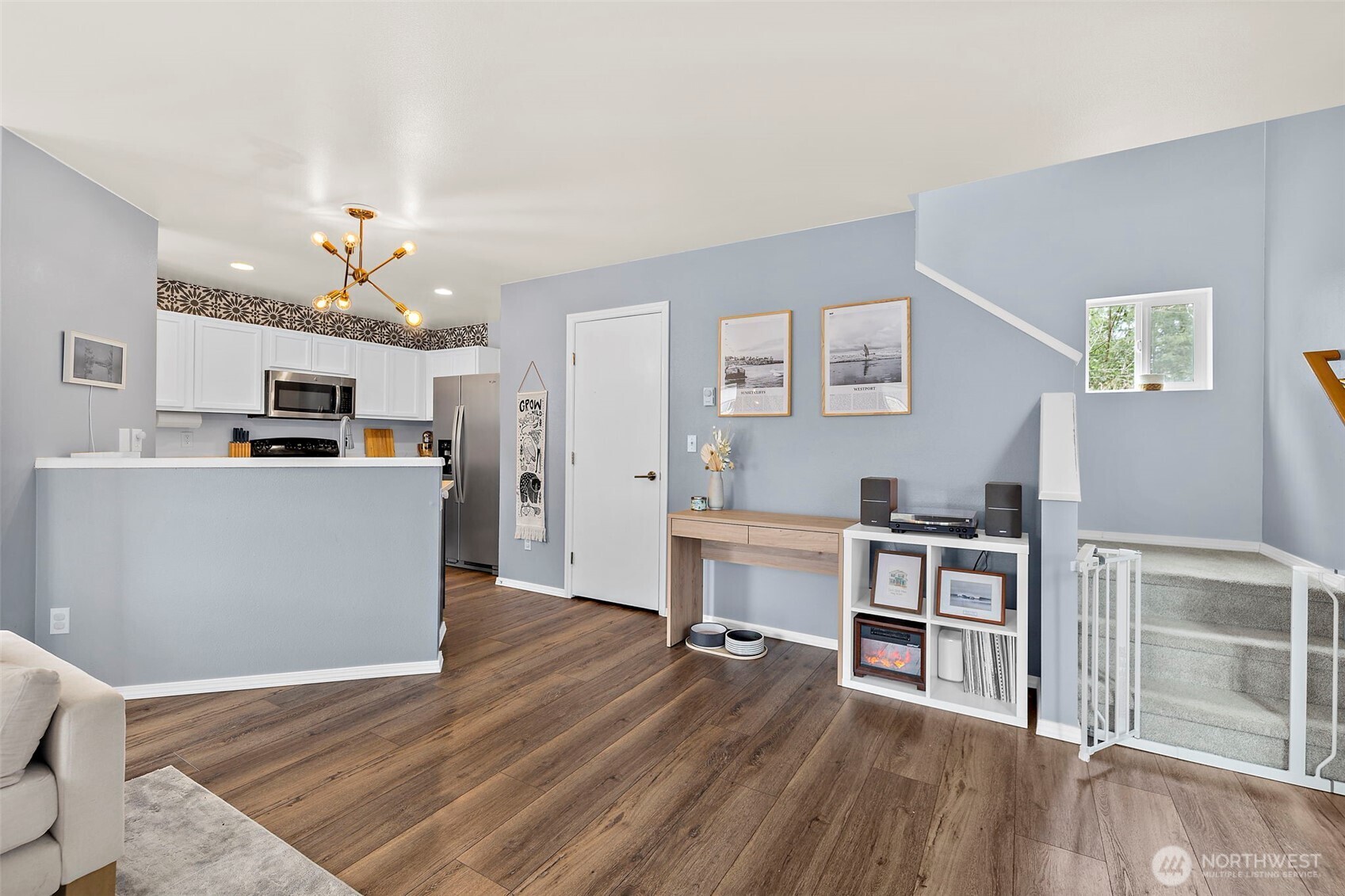 6827 SE Gove Street #10, Snoqualmie, WA 98065