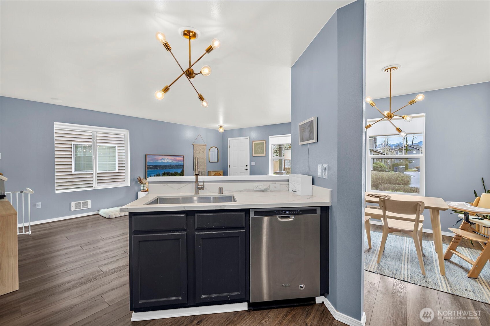 6827 SE Gove Street #10, Snoqualmie, WA 98065