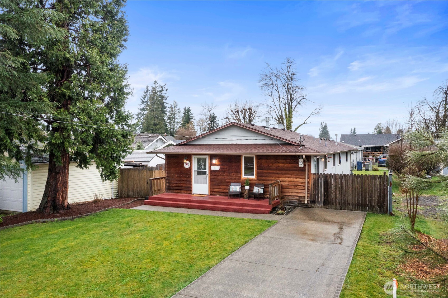 1975 Wilson Avenue , Enumclaw, WA 98022