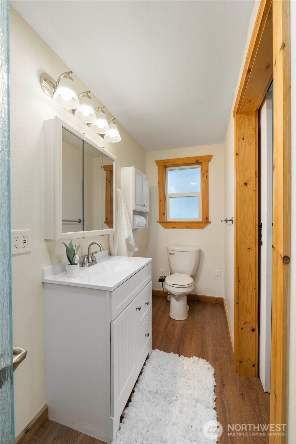1975 Wilson Avenue , Enumclaw, WA 98022