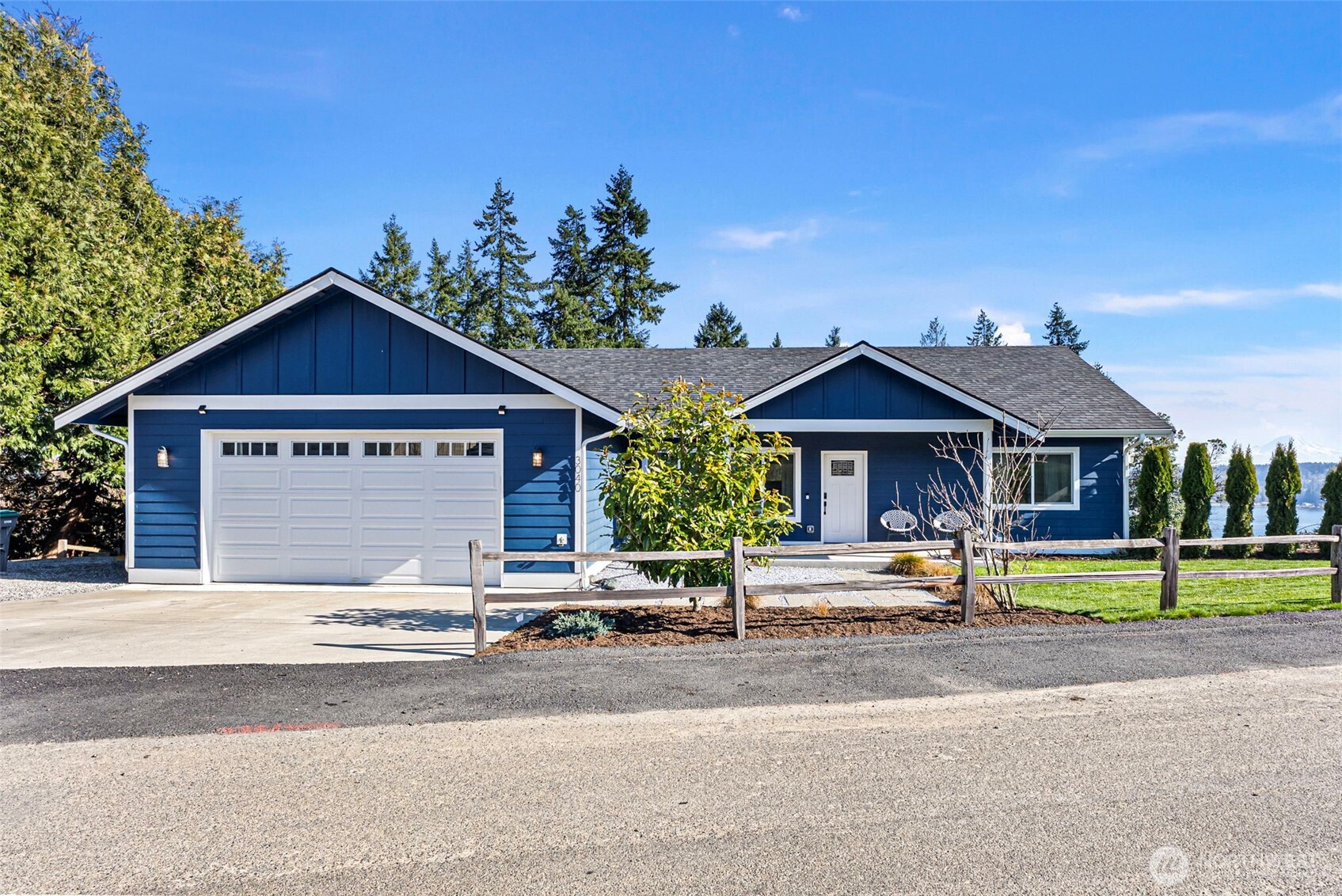 3040 Classic Avenue NE, Bremerton, WA 98310