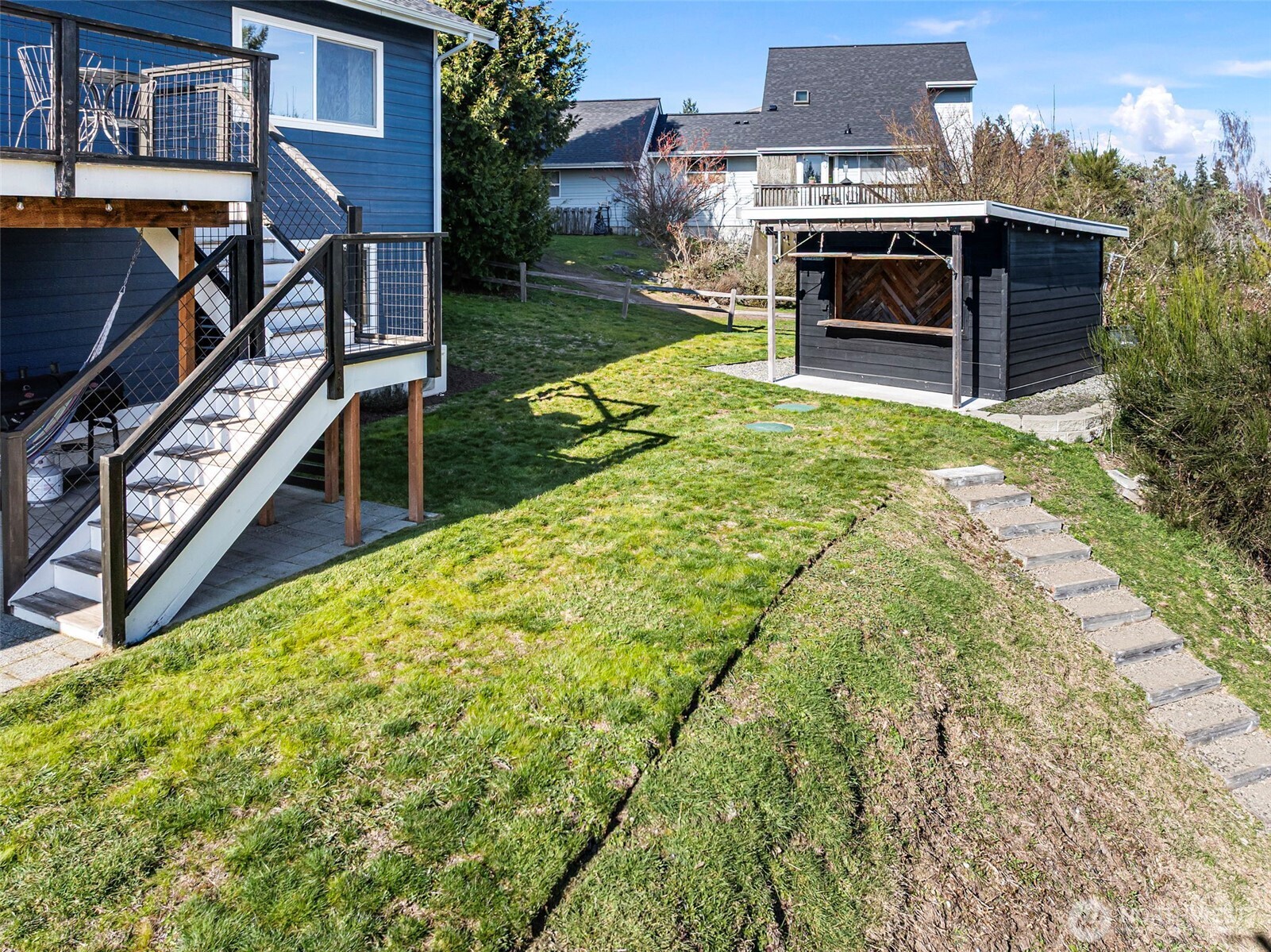 3040 Classic Avenue NE, Bremerton, WA 98310