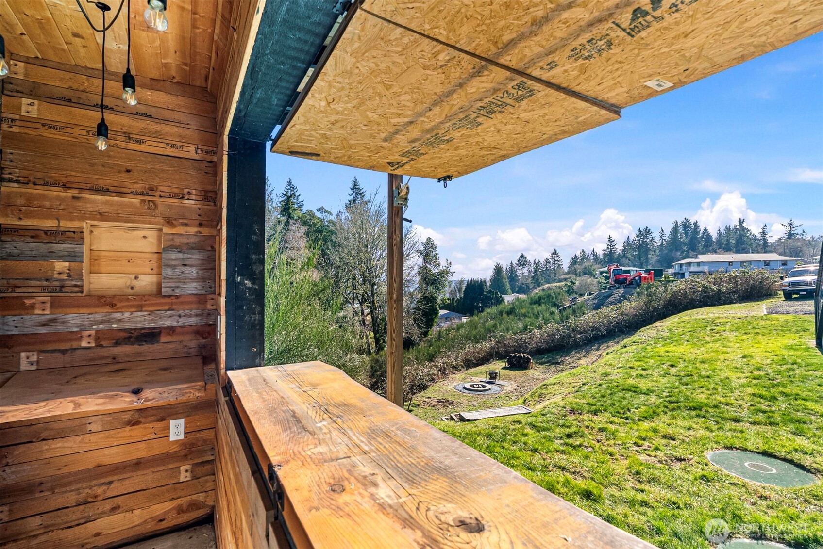 3040 Classic Avenue NE, Bremerton, WA 98310