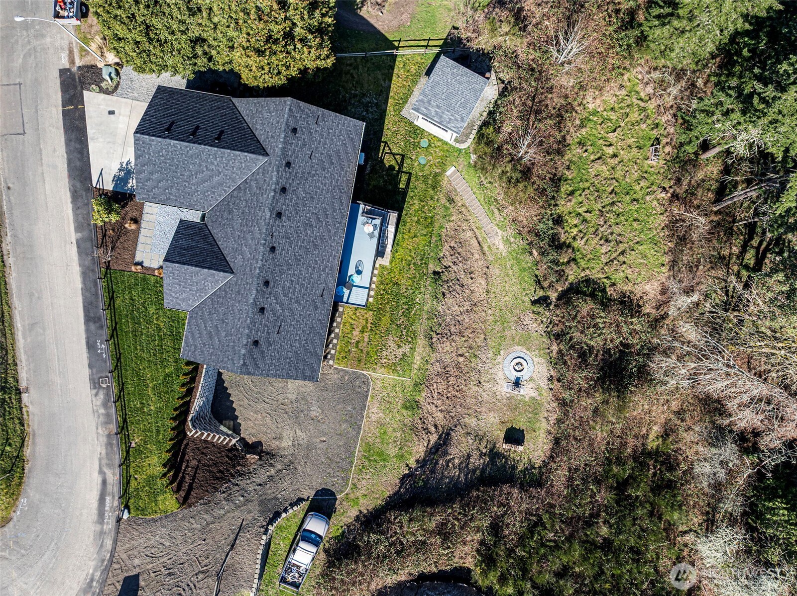 3040 Classic Avenue NE, Bremerton, WA 98310