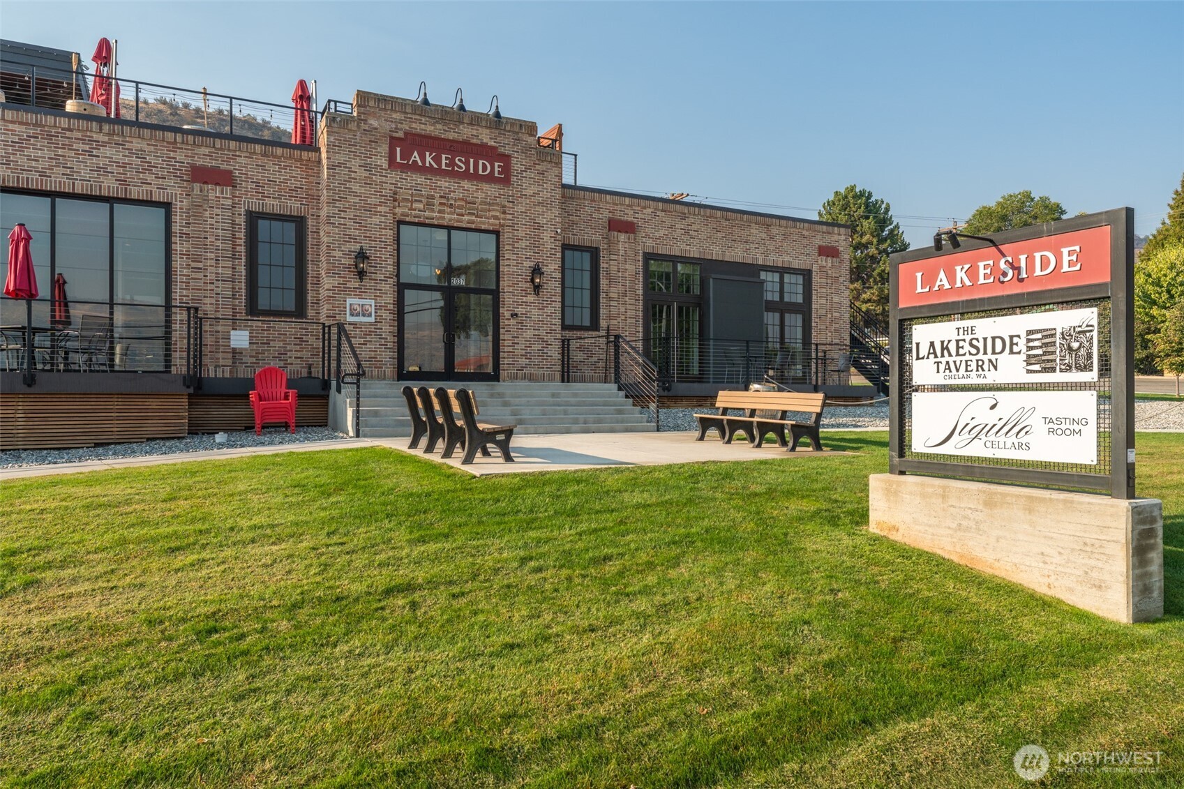 2037 W Woodin Ave. , Chelan, WA 98816