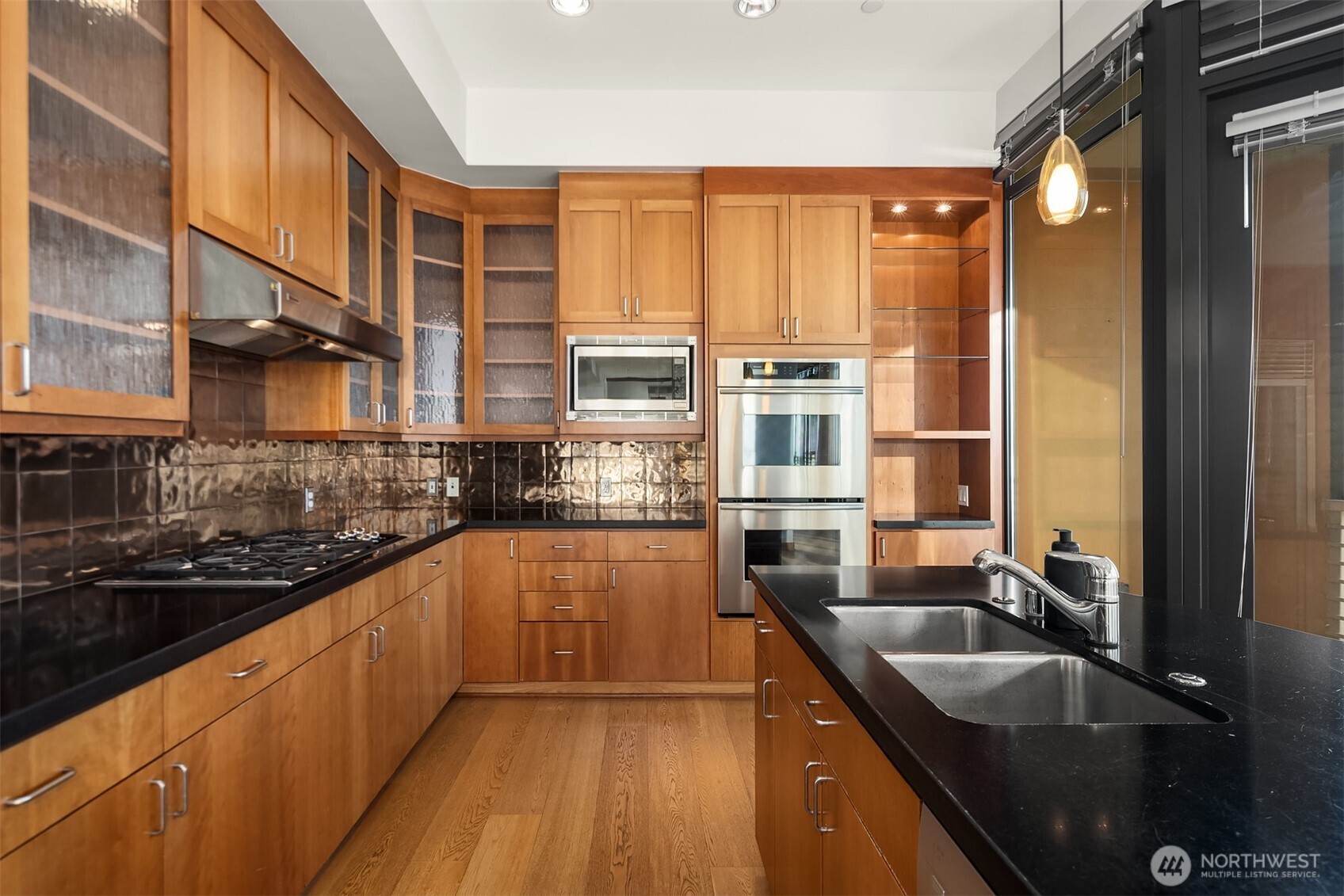 2716 Elliott Avenue #1204, Seattle, WA 98121