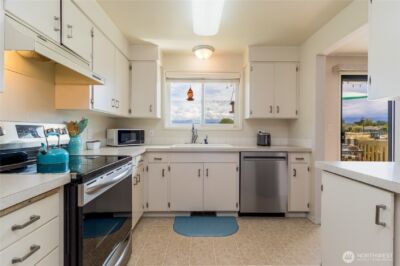 1192 Lancer Drive Drive , Walla Walla, WA 99362-9257 - Photo 5