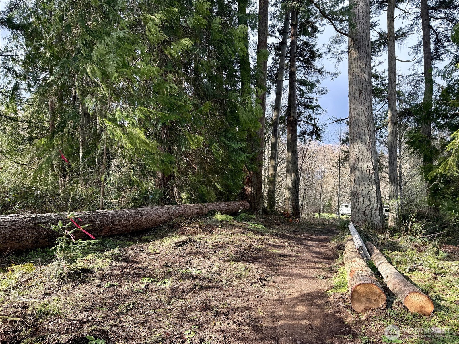 11477 NE Tulin Road , Kingston, WA 98346