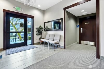 812 Davis Place S, Seattle, WA 98144 - Photo 8