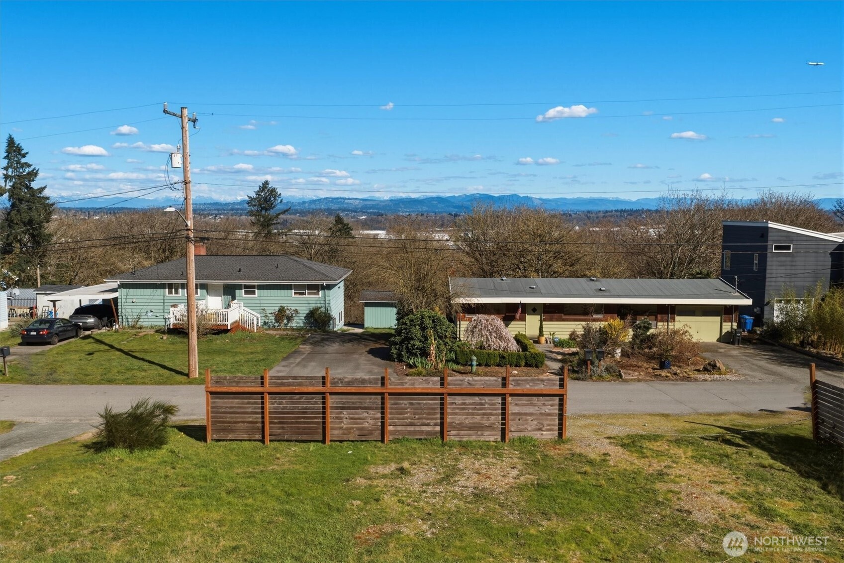 9017 3rd Avenue SW, Seattle, WA 98106