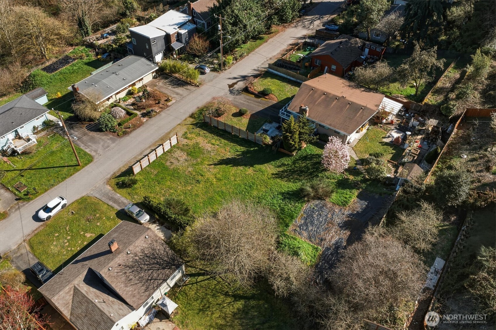 9017 3rd Avenue SW, Seattle, WA 98106