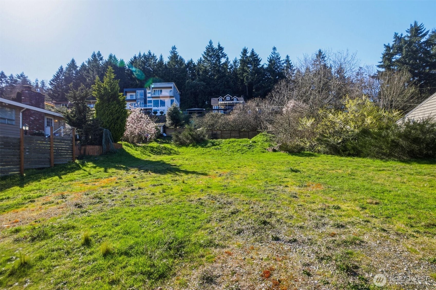 9017 3rd Avenue SW, Seattle, WA 98106