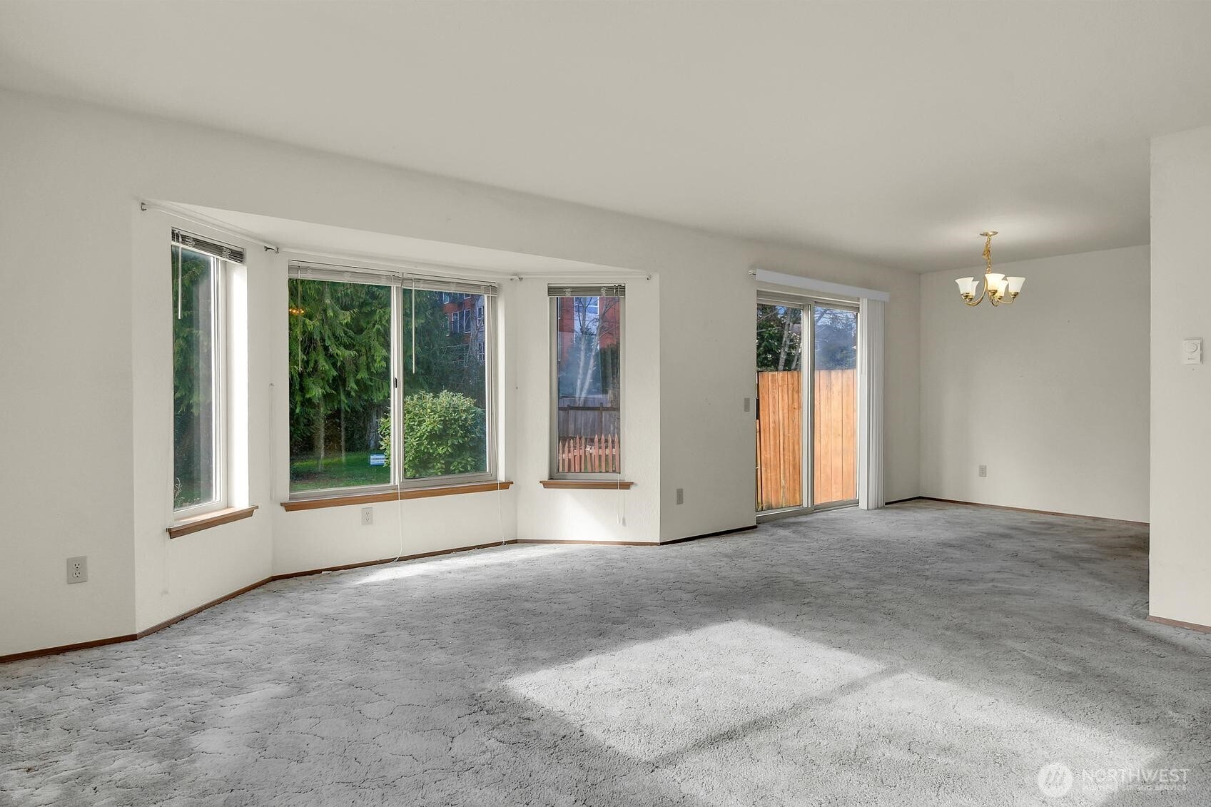 14916 48th Avenue W, Edmonds, WA 98026