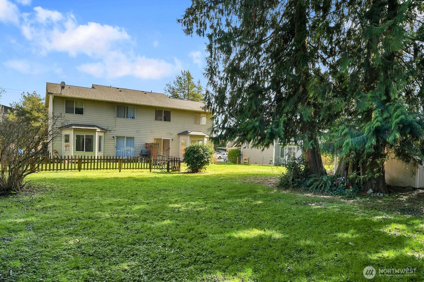 14916 48th Avenue W, Edmonds, WA 98026