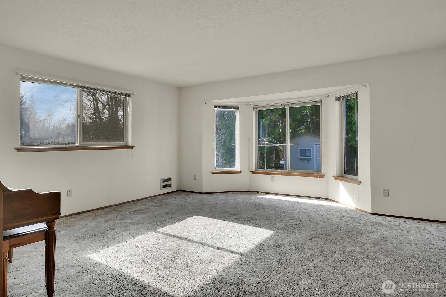 14916 48th Avenue W, Edmonds, WA 98026