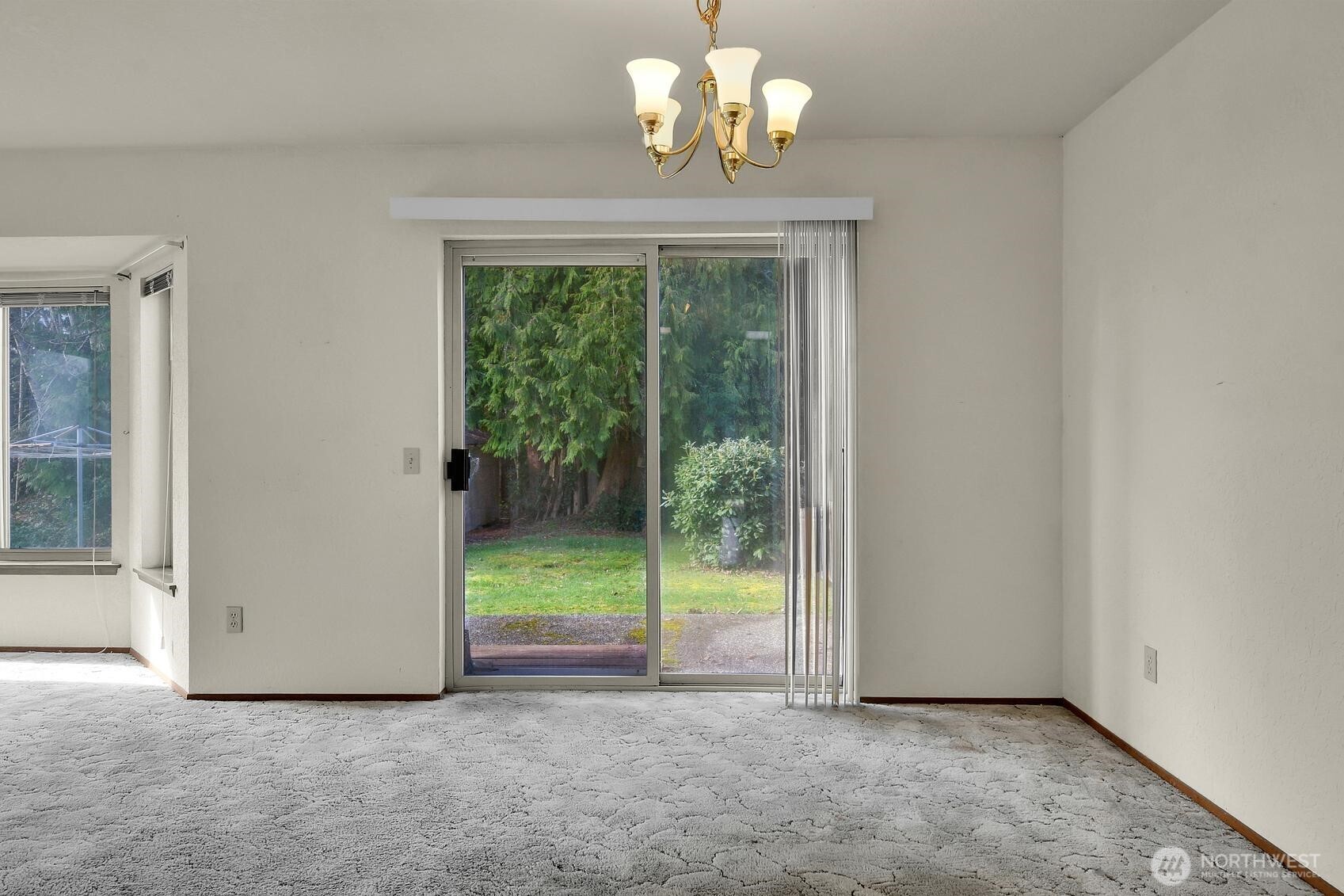 14916 48th Avenue W, Edmonds, WA 98026