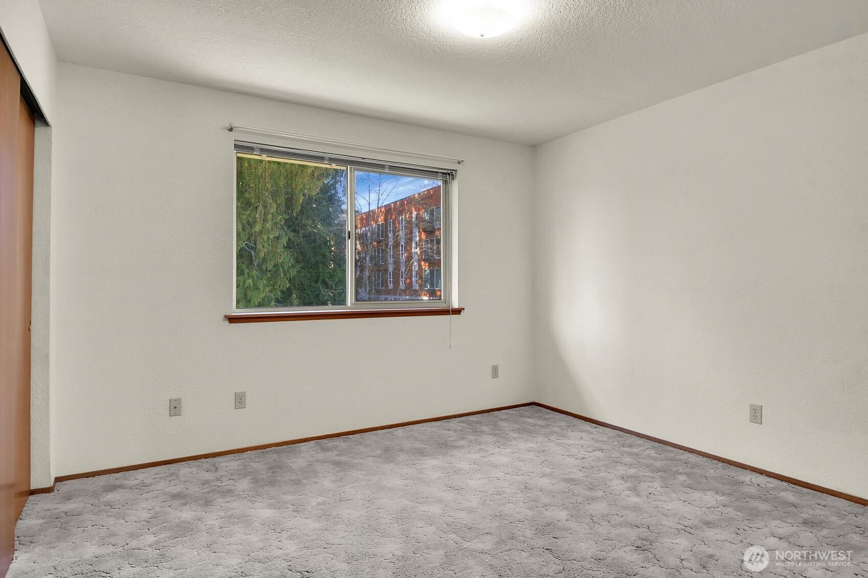 14916 48th Avenue W, Edmonds, WA 98026