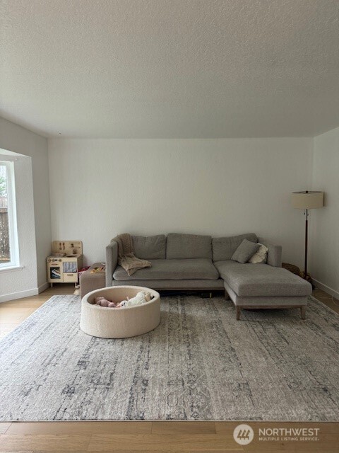 14916 48th Avenue W, Edmonds, WA 98026