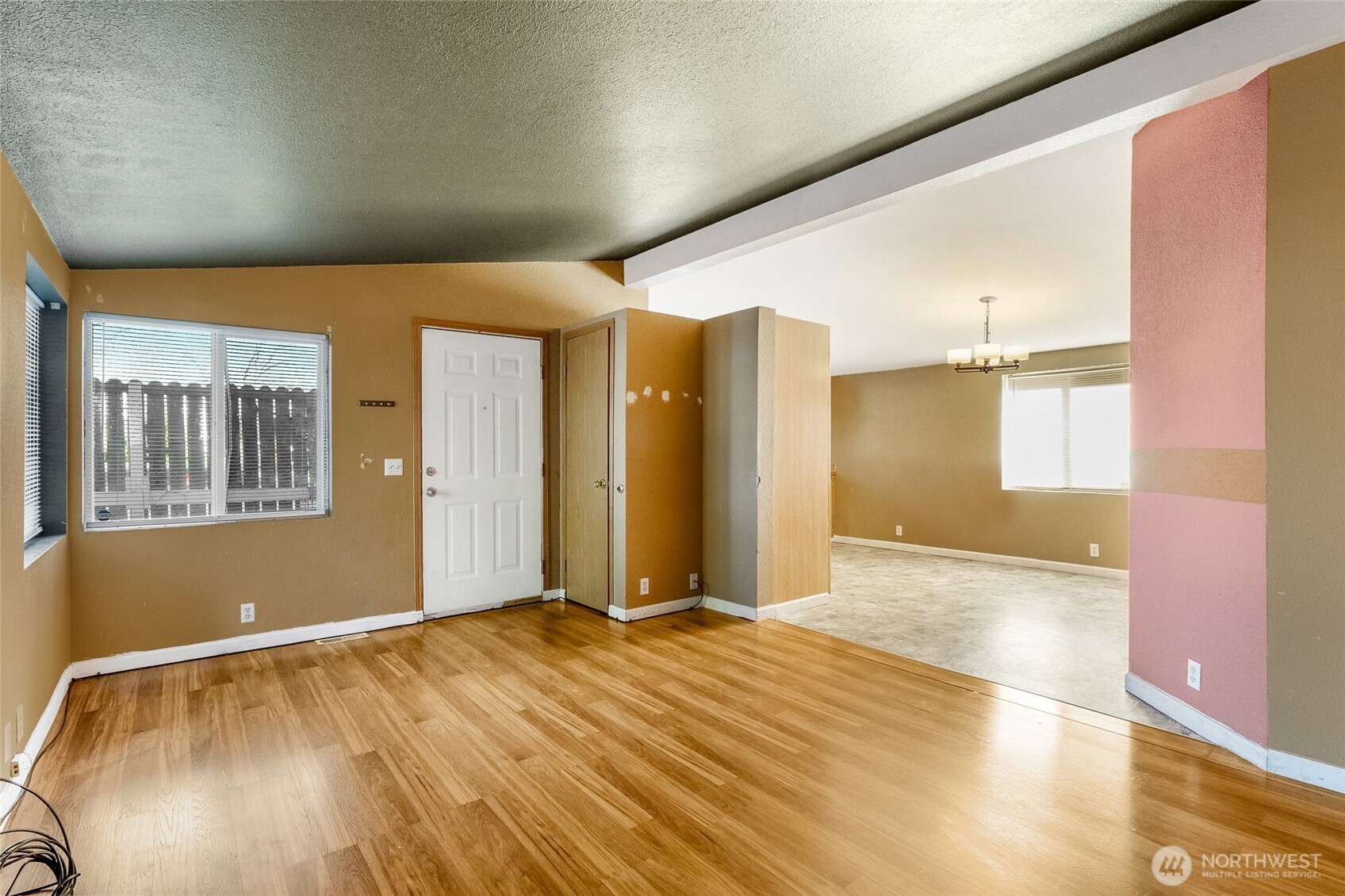 900 N Grape Drive #17, Moses Lake, WA 98837