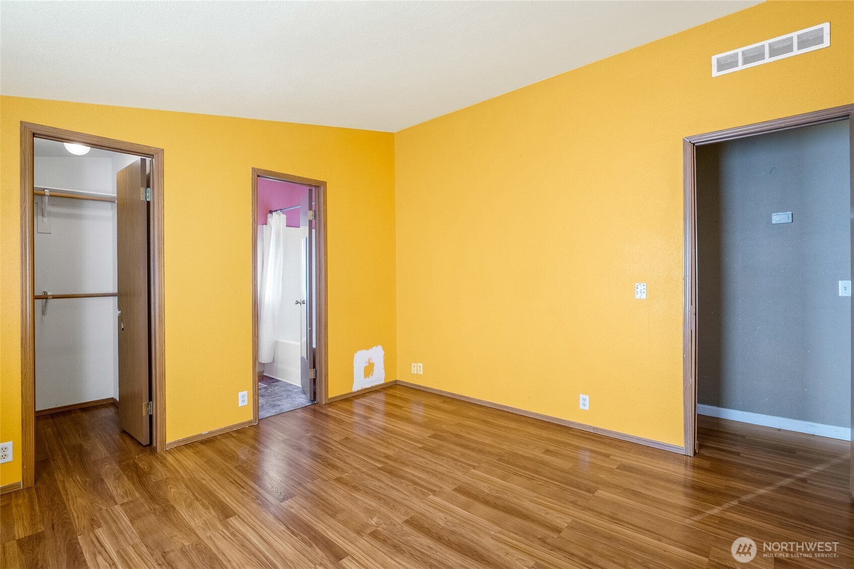 900 N Grape Drive #17, Moses Lake, WA 98837