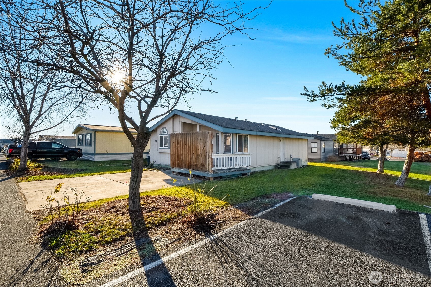 900 N Grape Drive #17, Moses Lake, WA 98837