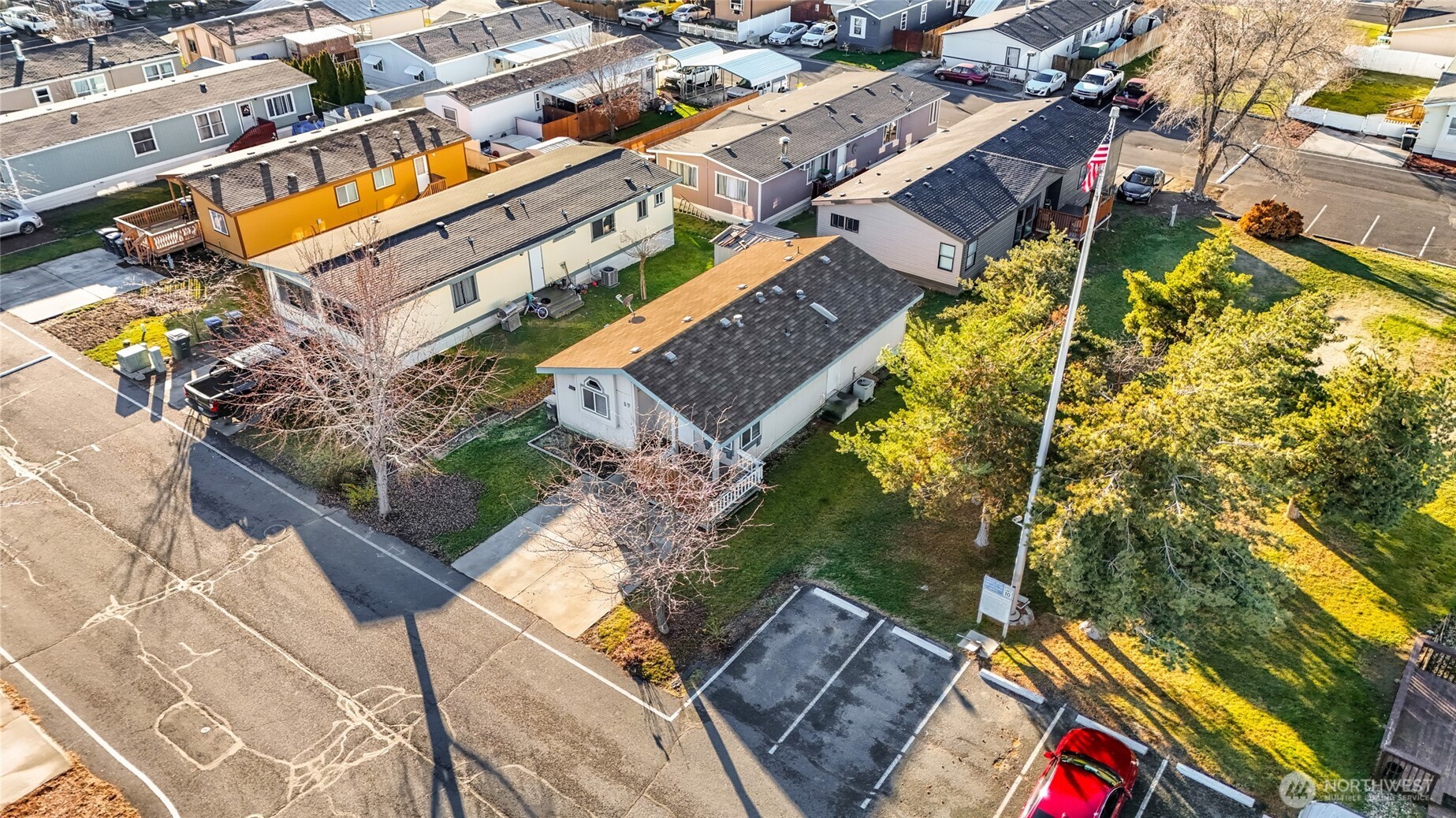 900 N Grape Drive #17, Moses Lake, WA 98837