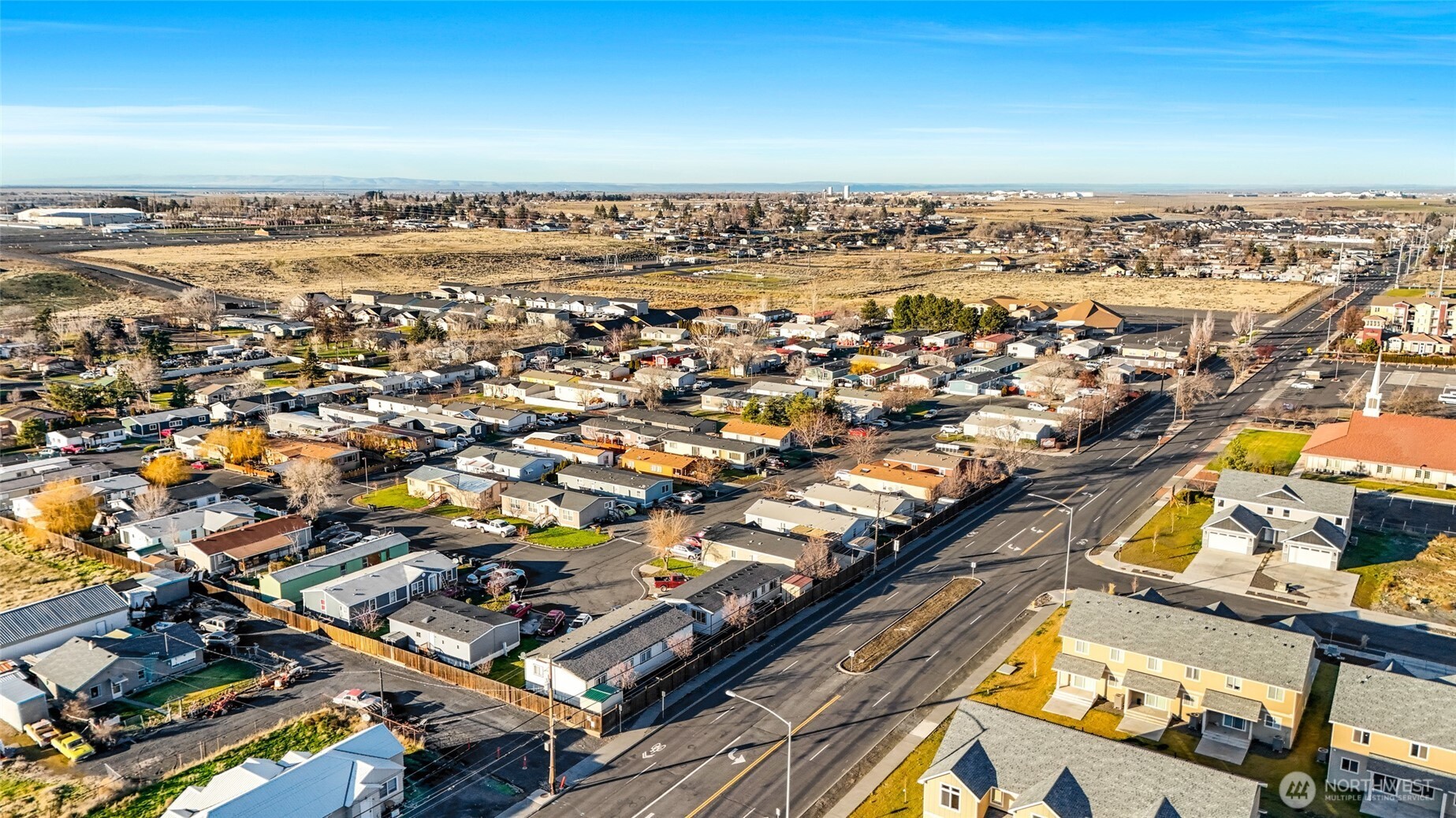 900 N Grape Drive #17, Moses Lake, WA 98837