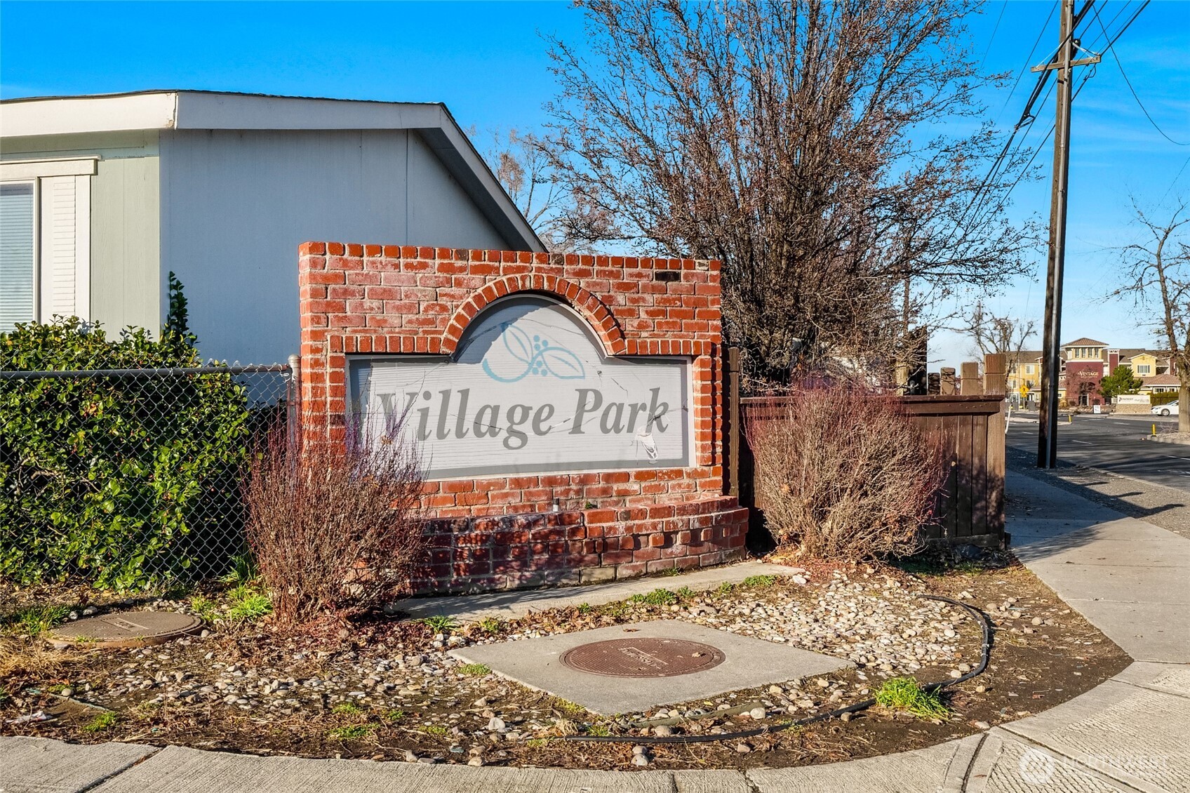 900 N Grape Drive #17, Moses Lake, WA 98837