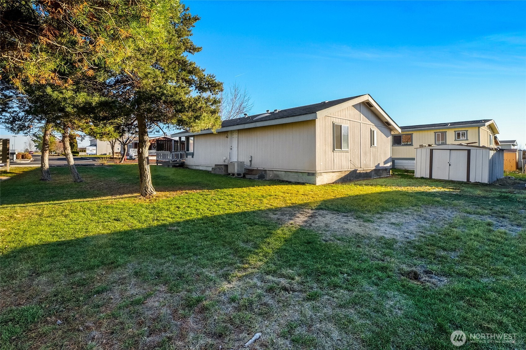900 N Grape Drive #17, Moses Lake, WA 98837