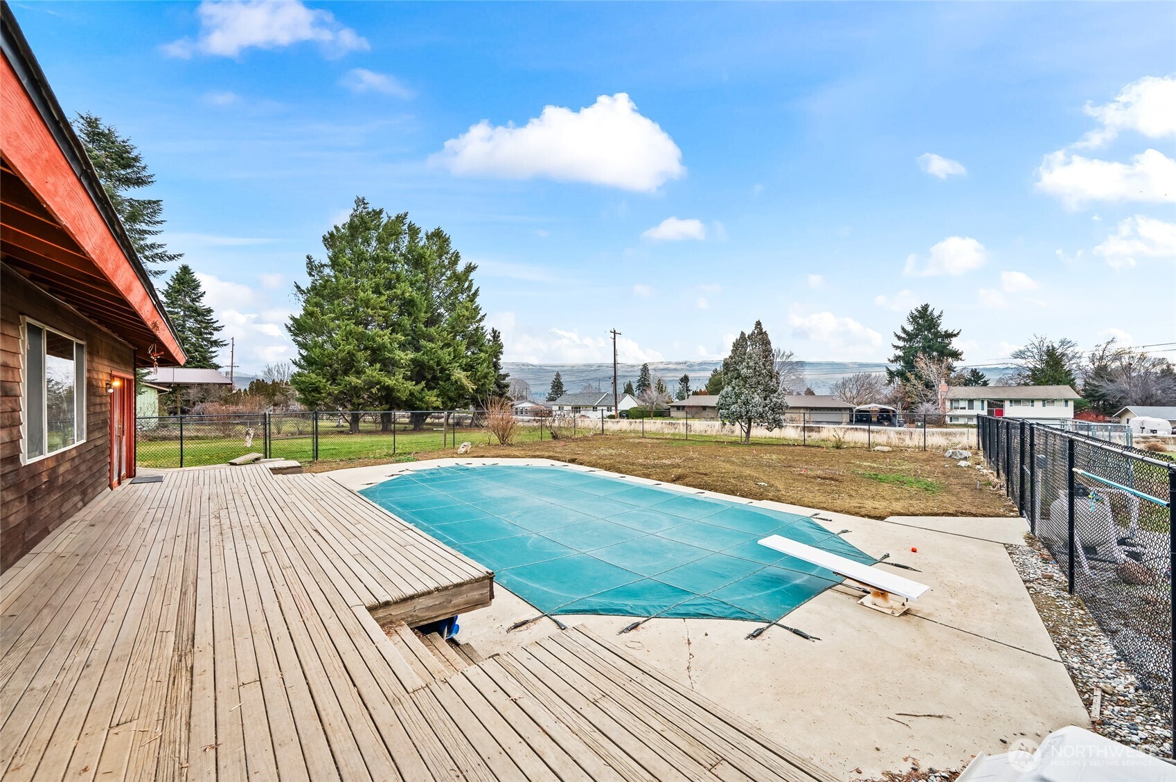 1919 B 5th St , Wenatchee, WA 98801