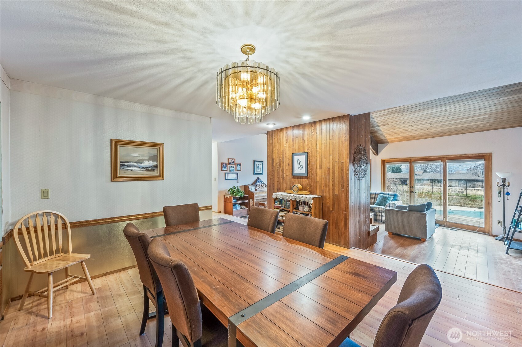 1919 B 5th St , Wenatchee, WA 98801