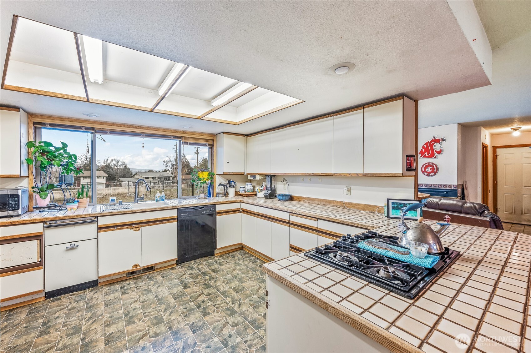 1919 B 5th St , Wenatchee, WA 98801