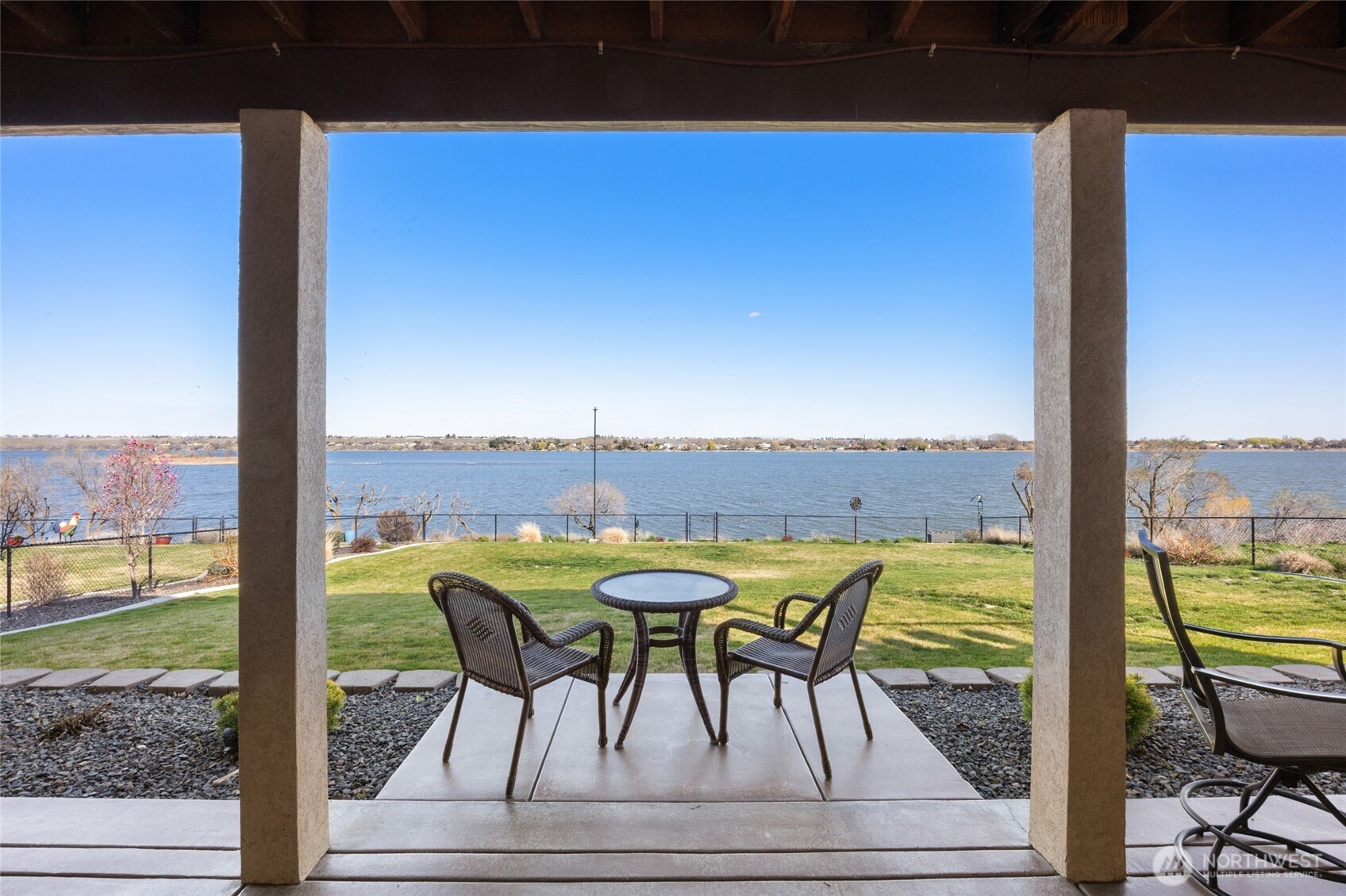 4065 NE Edwards Drive , Moses Lake, WA 98837