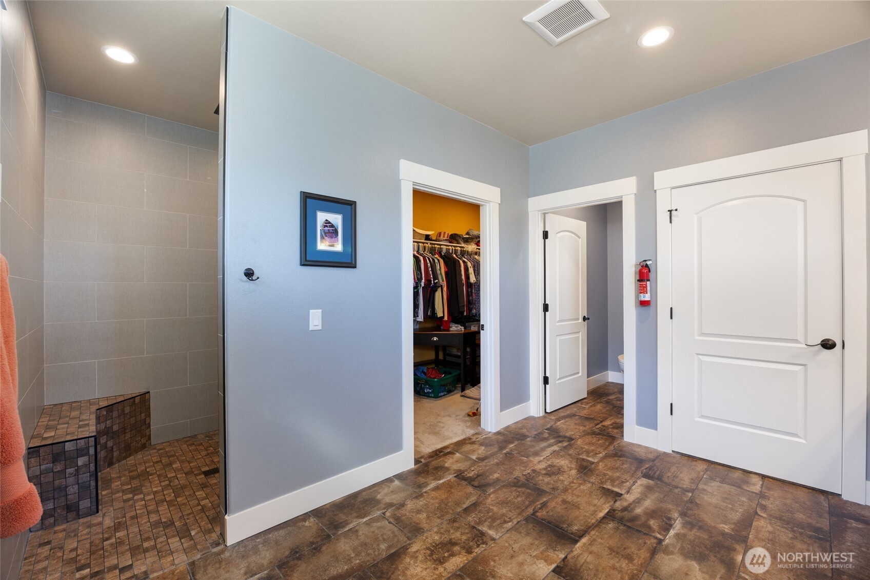 4065 NE Edwards Drive , Moses Lake, WA 98837