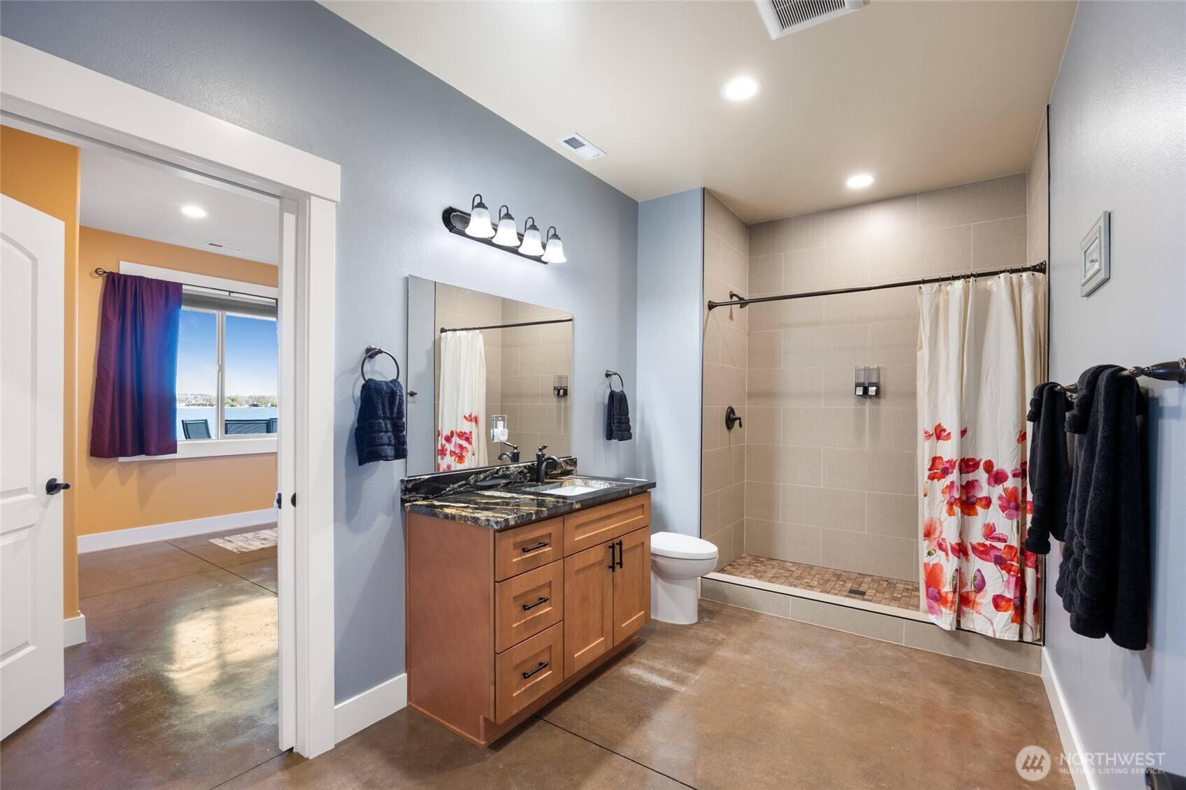 4065 NE Edwards Drive , Moses Lake, WA 98837