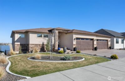 4065 NE Edwards Drive , Moses Lake, WA 98837 - Photo 5