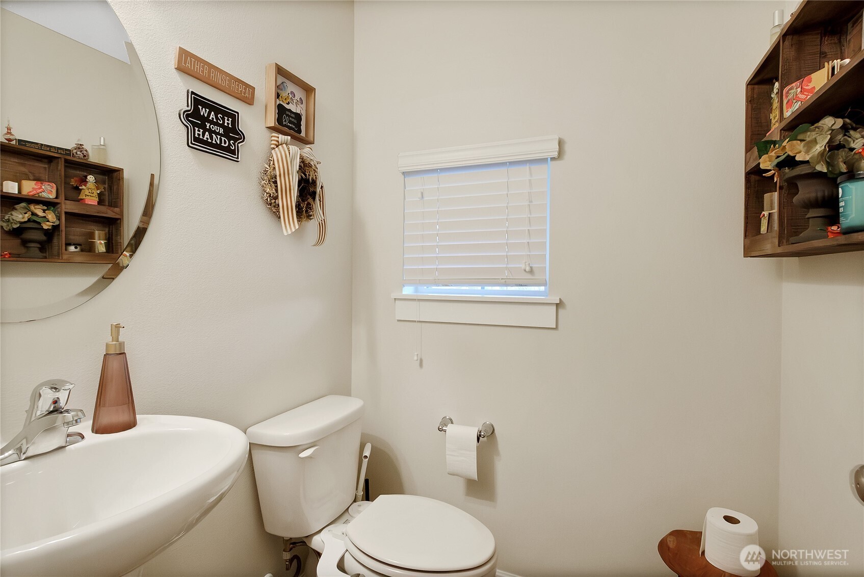 4921 53rd Avenue W, University Place, WA 98467