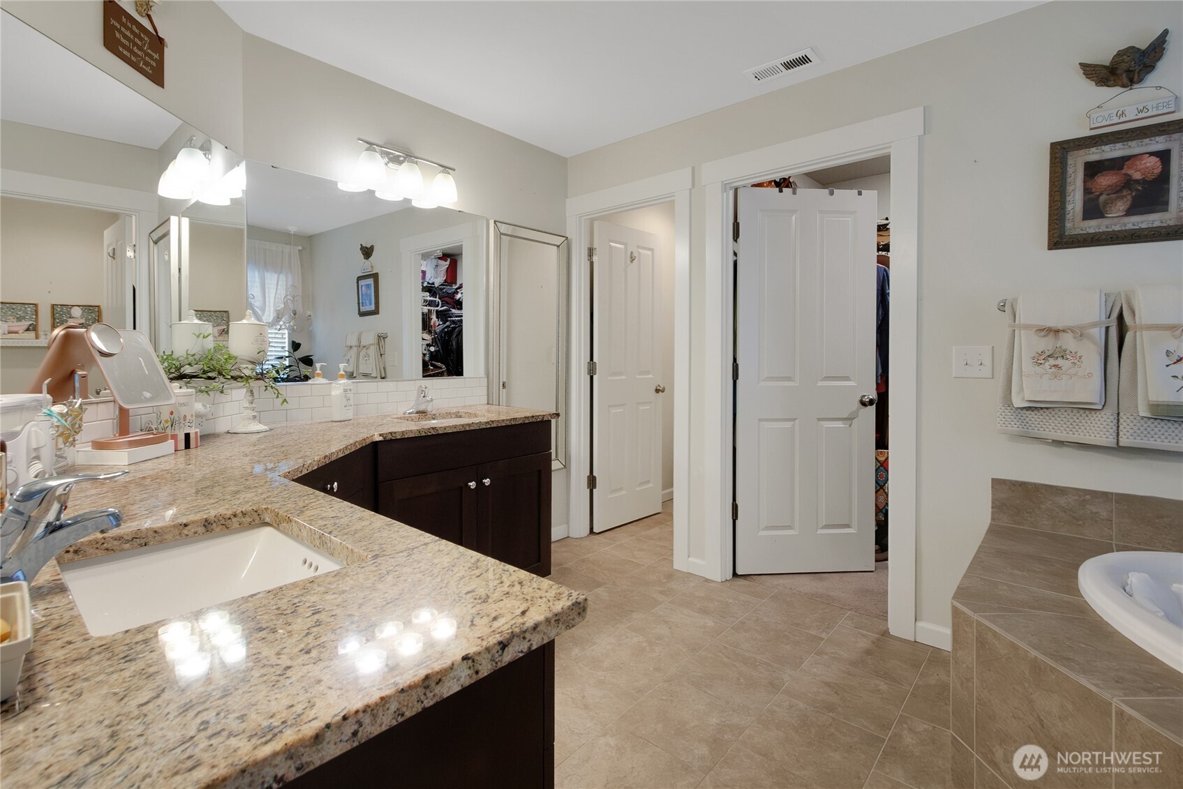 4921 53rd Avenue W, University Place, WA 98467