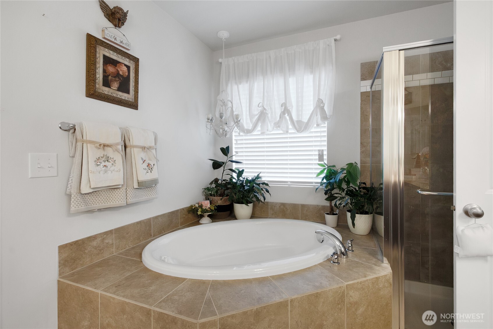 4921 53rd Avenue W, University Place, WA 98467