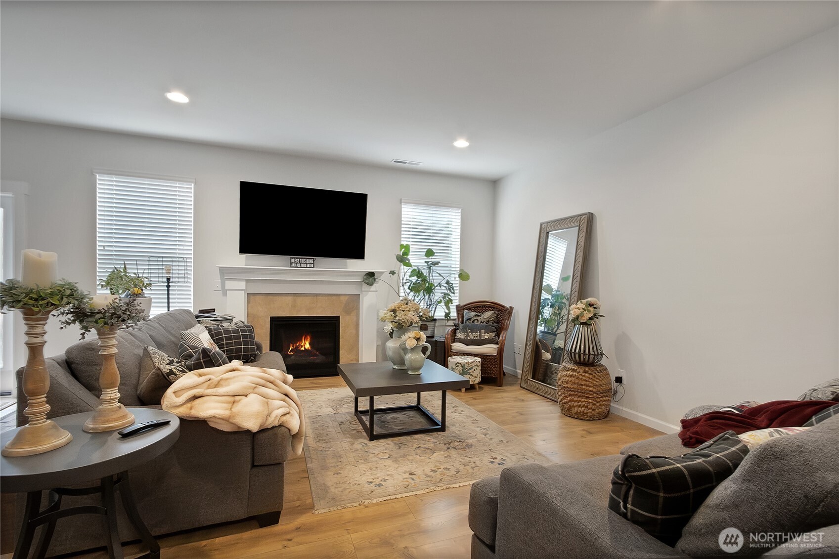 4921 53rd Avenue W, University Place, WA 98467