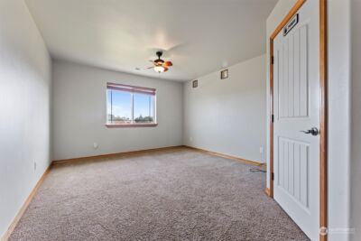527 Road I.6 NE, Moses Lake, WA 98837 - Photo 32