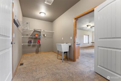 527 Road I.6 NE, Moses Lake, WA 98837 - Photo 36