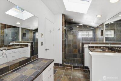 3803 42nd Avenue S, Seattle, WA 98118 - Photo 11